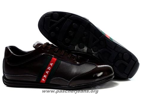 Soldes Chaussures PRADA Homme .